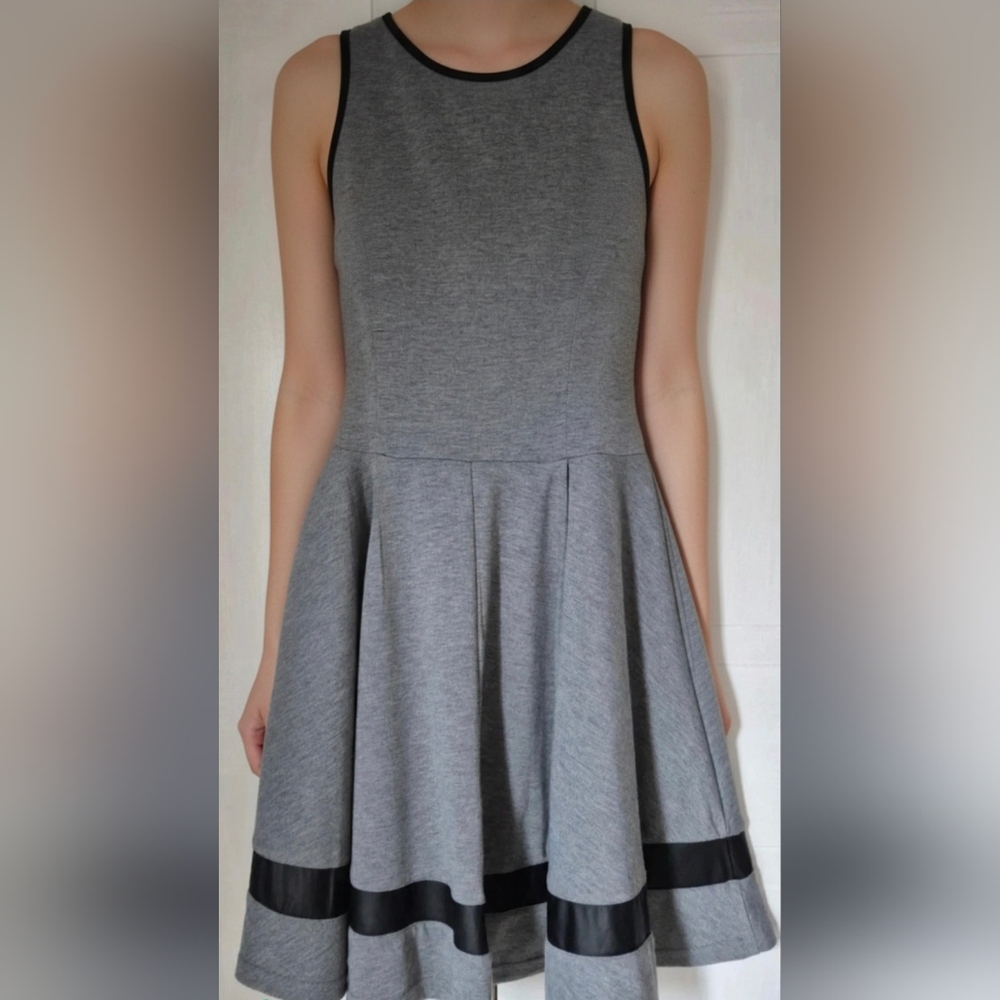 Double Zero Grey Sleeveless Fit & Flare Dress with Black Trim